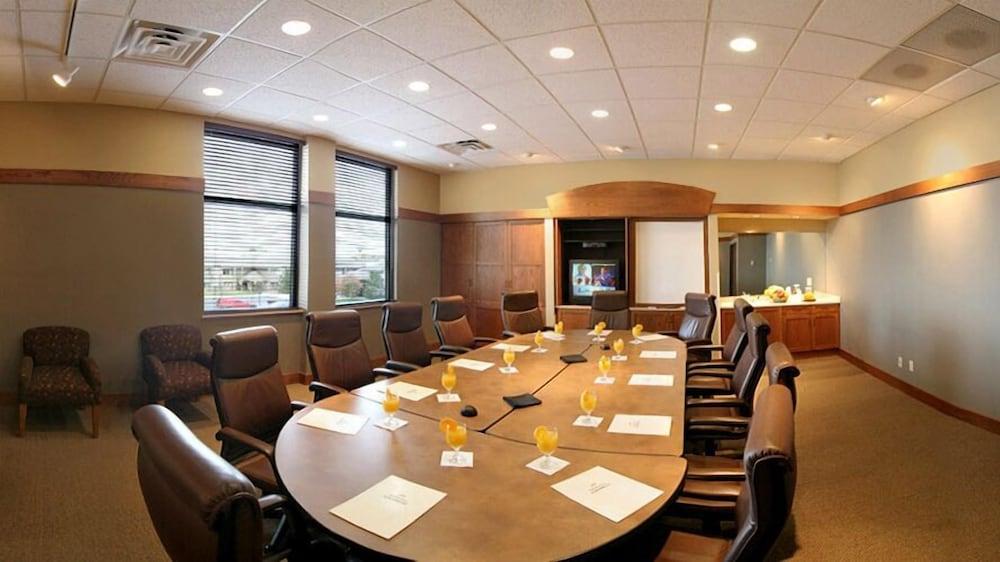 Comfort Inn Okemos - East Lansing Bagian luar foto